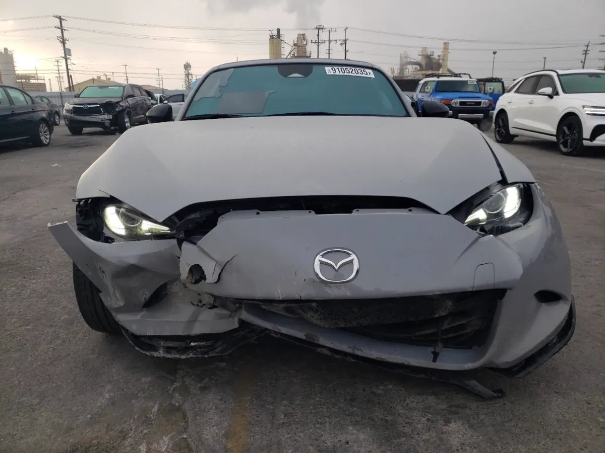 Преди ремонта – Mazda MX-5